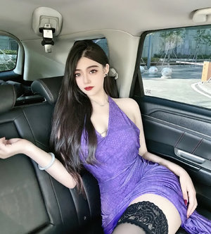 黄篇男在上女在下视频免费