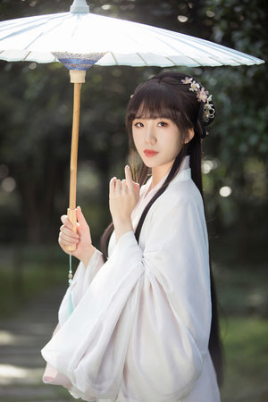 日本女性刮毛后吞食伴侣精液